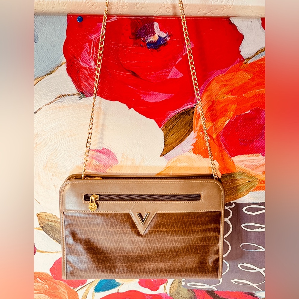 Valentino Gravani Not Rudolf Damt Gravani this is Gravani Tan Leather Clutch - Picture 16 of 16